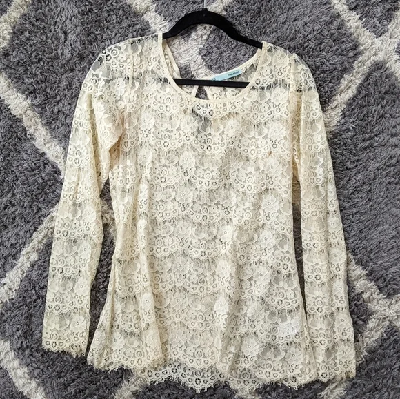 Maurices Lace Scalloped Long Sleeve Cream Blouse Size Women's M - Picture 2 of 7